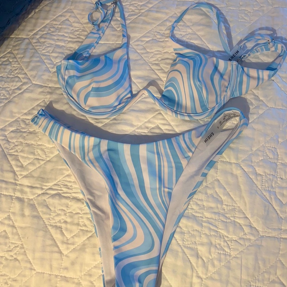 super cute bathing suit from shein BRAND NEW